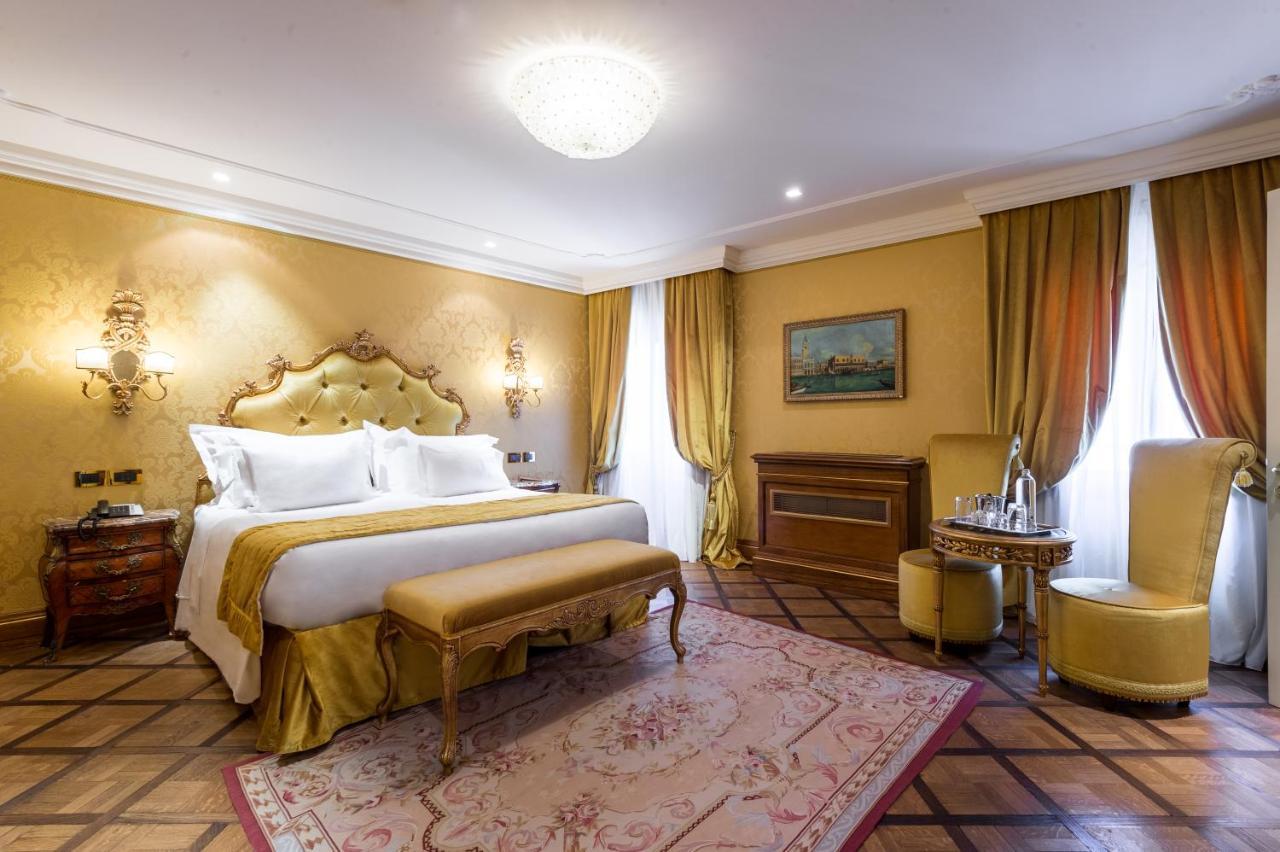 Hotel Ai Reali - Small Luxury Hotels Of The World Venetië Buitenkant foto